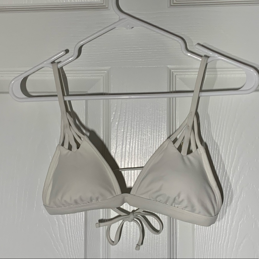 Xhilaration Bikini Top Size SMALL